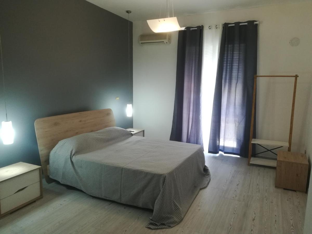 Home Mazzei Piazza Bilotti Κοσέντζα Εξωτερικό φωτογραφία