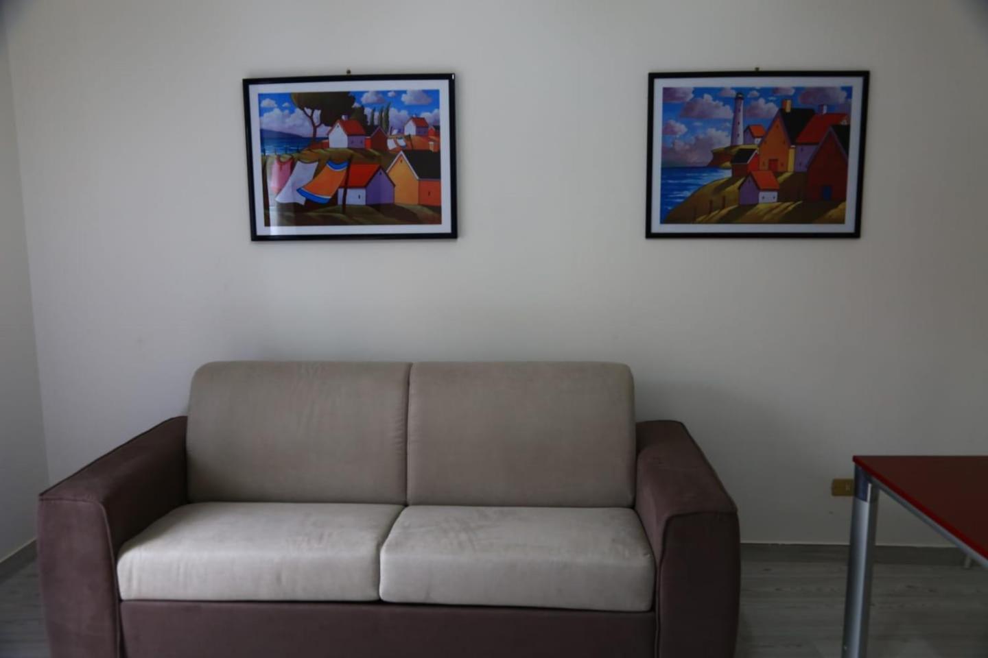 Home Mazzei Piazza Bilotti Κοσέντζα Δωμάτιο φωτογραφία