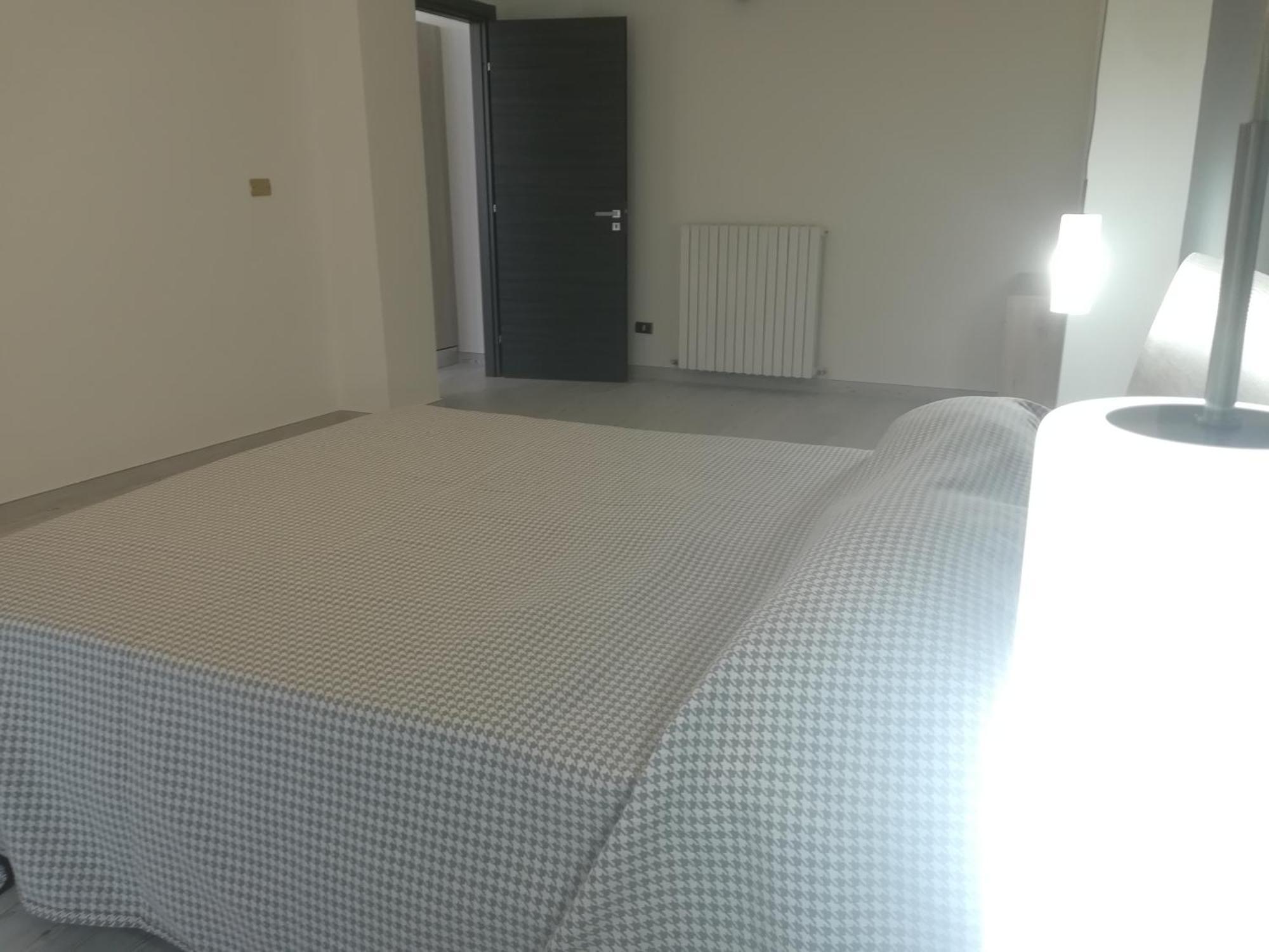 Home Mazzei Piazza Bilotti Κοσέντζα Δωμάτιο φωτογραφία